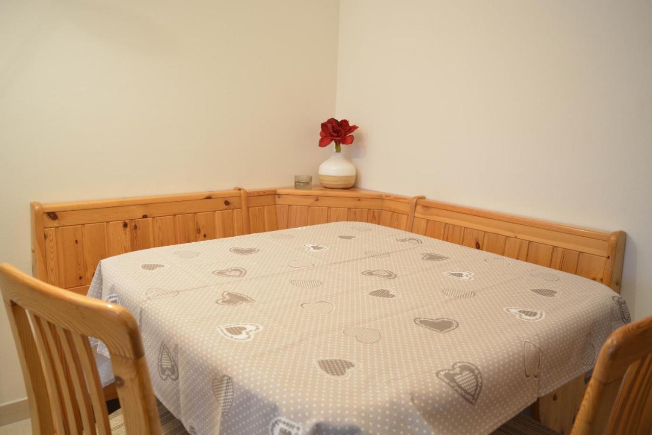 Willkommen-Gemuetlich, Balkon, Parkplatz Direkt In St Moritz Εξωτερικό φωτογραφία